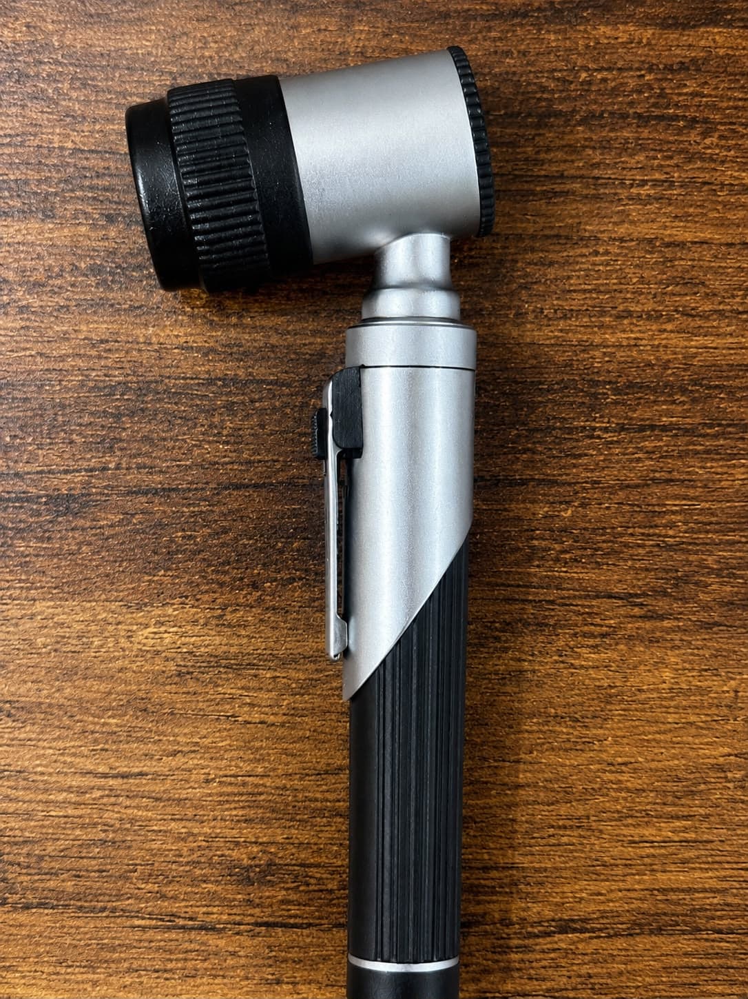 Pocket Dermatoscope LED in Pouch